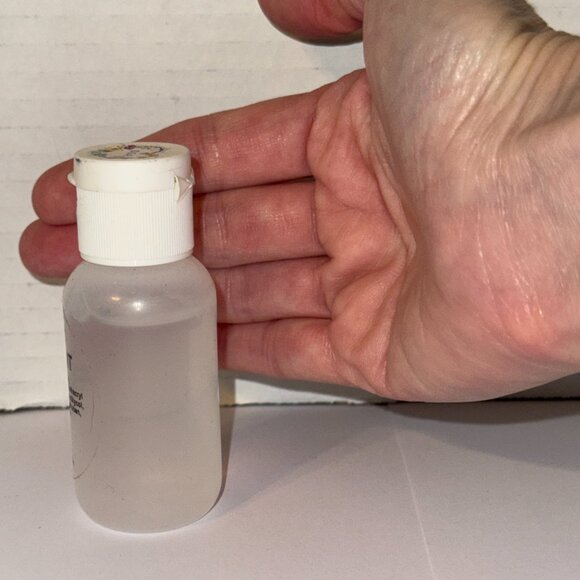 OSP Cosmetics Paint/Glitter Sealant - Picture 4 of 6